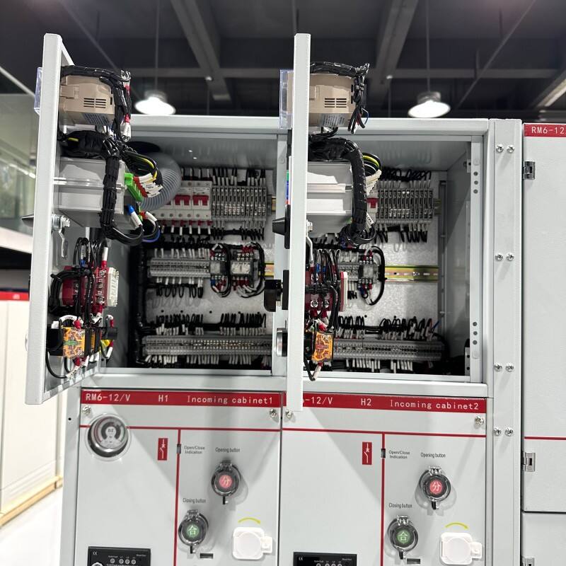 Gas-insulated switchgear2(47b090c139).jpg