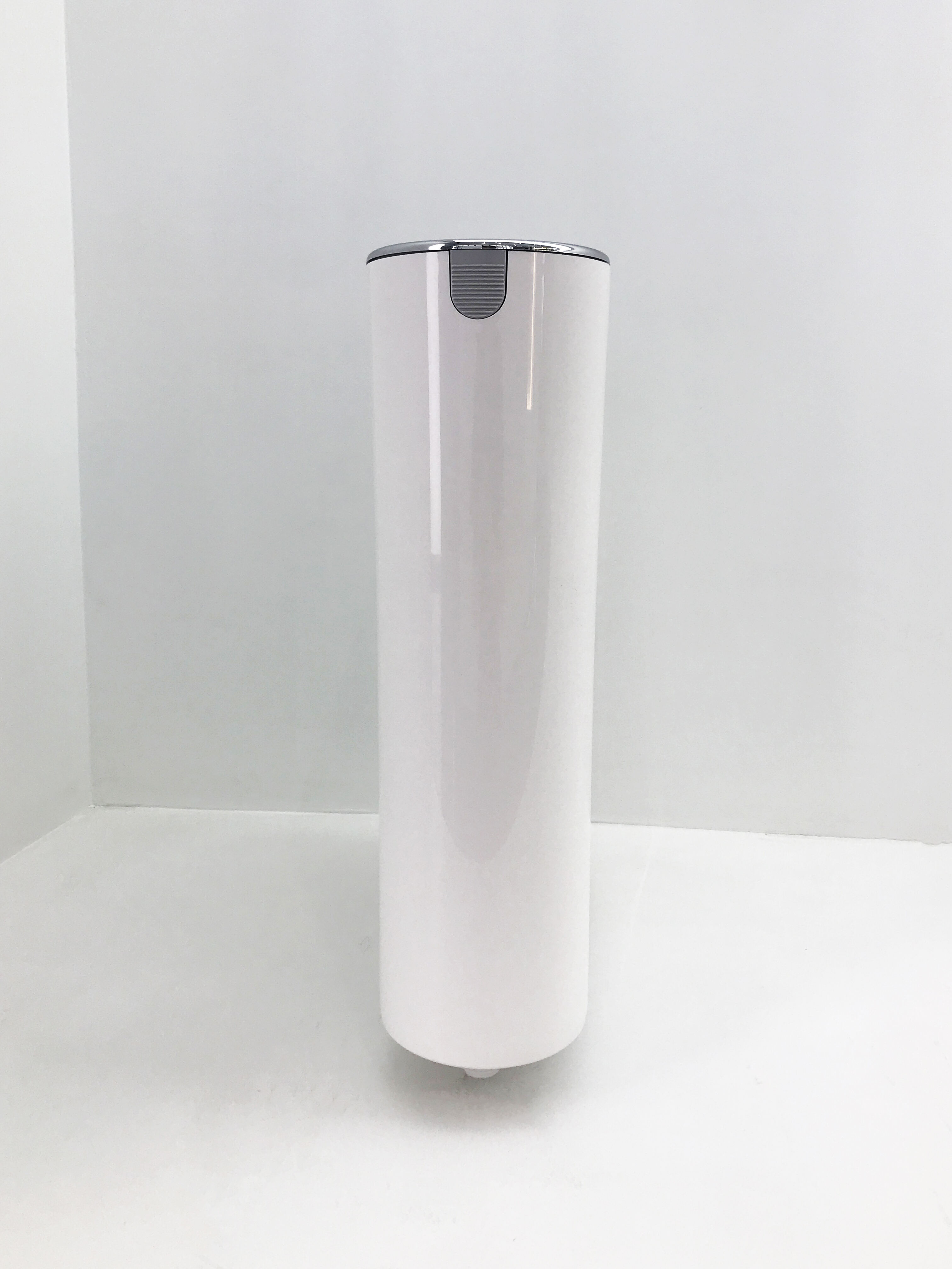 бак для воды из качественного пластика для унитаза