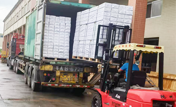 Standardized Packaging & Outbound Logistics
