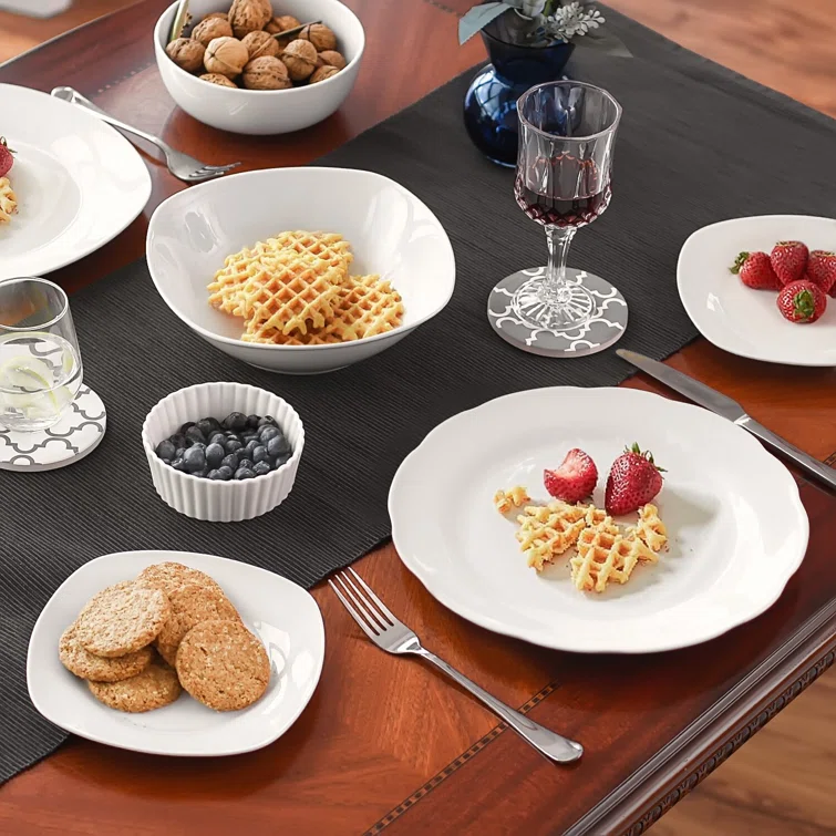 Ongeëwenaarde Vakkundigheid in Aangepaste Keramiekbordjies