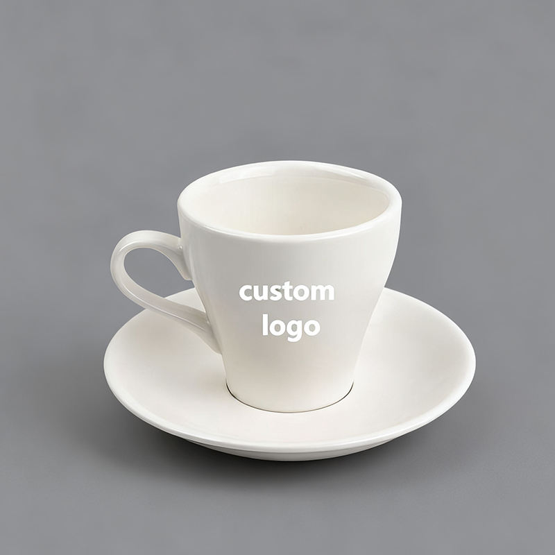 Kwaliteitsvolle Vakwerk vir Espressokoppies en Pierings