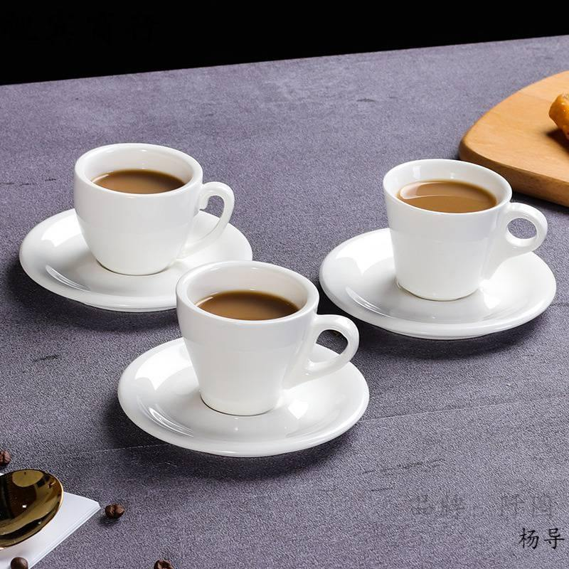 How Fancy Tea Cups Add Elegance to Special Occasion Tea Parties
