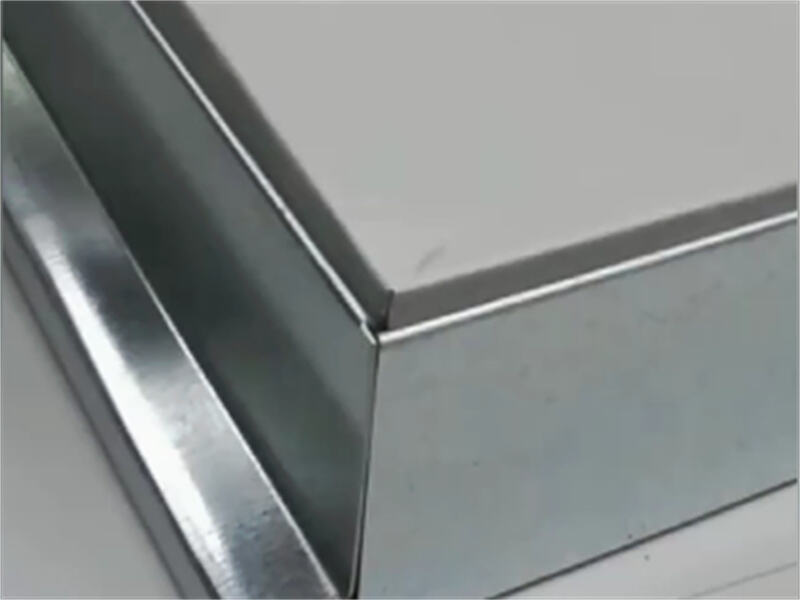 Le Procédé de Fabrication des Portes Coupe-Feu en Acier et en Bois