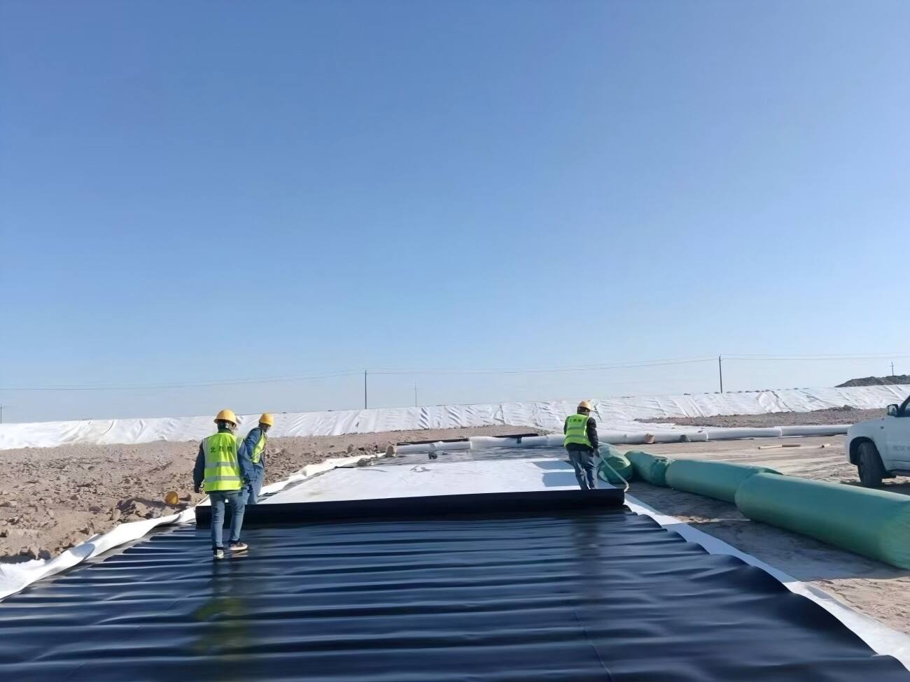 Geomembrana in HDPE: Soluzione per il controllo delle fuoriuscite nelle discariche di rifiuti solidi