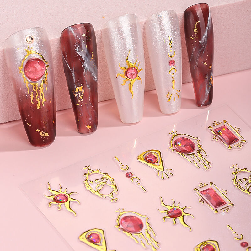 أفضل مبيعات: ملصقات زخرفية للأظافر ثلاثية الأبعاد (5D) بطباعة بارزة، ملصقات لاصقة بلاستيكية لتزيين الأظافر بلمسة أنيقة