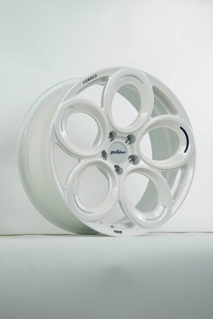 Hebei Zhi Hub Factory Direct Custom  Forged Aluminum Alloy Wheels Lightweight White Can Be Customized Color Passenger Car Wheels details