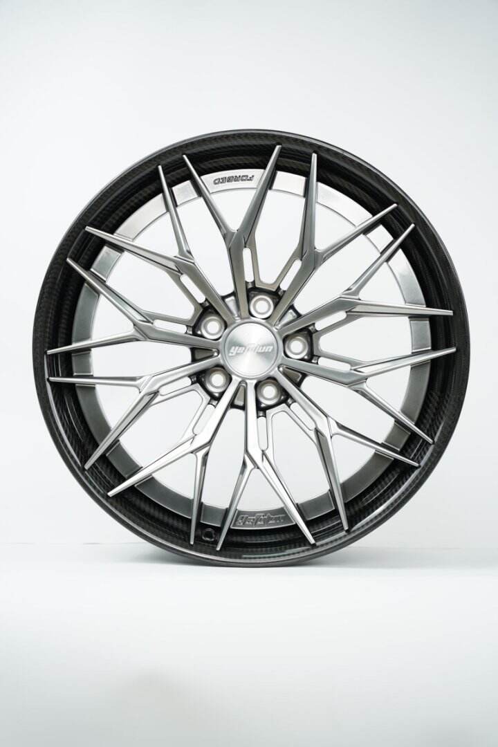 Hebei Zhi Hub Custom Hot Sale 18 19 20 21 22 23 24 Inch Forged Aluminum Alloy Wheels 5x114.3 5x120 Passenger Car Wheels manufacture