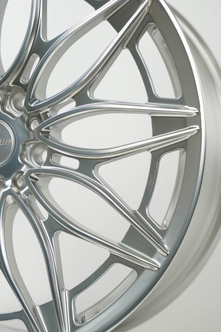 Hebei Zhi Hub Customized Hot-selling Forged Aluminum Alloy Wheels Lightweight Matte Streamlined Silver Passenger Car Wheels supplier