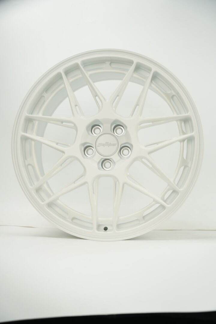 Hebei Zhi Hub Uzoefu wa kipima uliofanya vizuri Forged Aluminum Alloy Wheels uzito mrefu ya kiang'azi ya gold rangi ya kiwite ya ladha ya maziwa BMW Audi Mercedes-Benz
