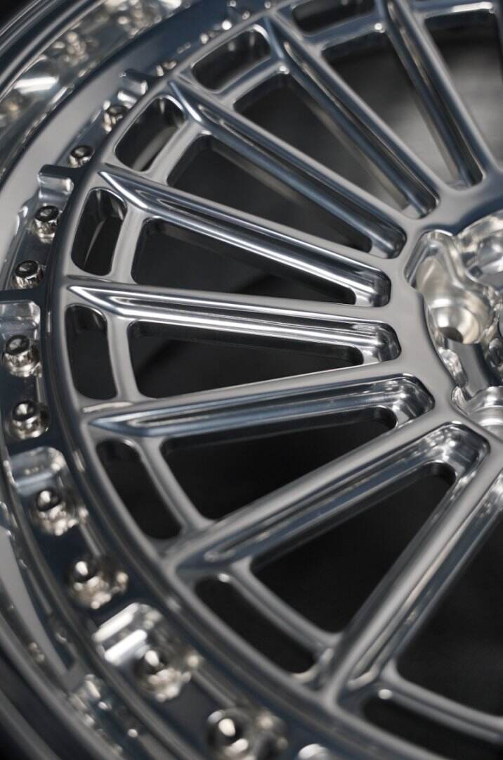 Hebei Zhihu Two-Piece Forged Wheels Hot Sale Lightweight Customizable Color Perfect Fit for BMW 40mm 30mm 20mm 98mm 100mm supplier