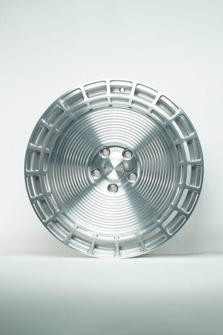 Gurudumu la Hebei Zhigu linaweza kuhifadhi kwa upatikanaji wa uzito wa kipimo kimemdogotia mizizi ya juhudi 16-24 inch silver ya magari ya ndege