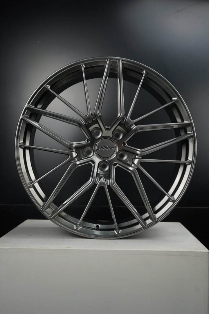 Hebei Zhihu Factory custom forged aluminum alloy wheels Lightweight and high quality Electroplated black For BMW Mercedes-Benz  details