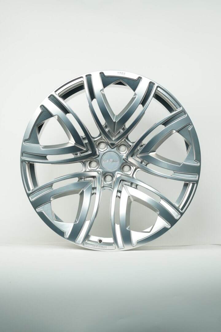 Hebei Zhi Hub Manufacturer of forged wheels Lightweight and high quality matte streamlined silver passenger car wheels details