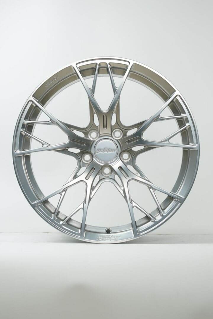  Hebei Zhi Hub Factory Direct Custom Hot Forged Aluminum Alloy Wheels Matte Streamlined Silver Passenger Car Wheels manufacture