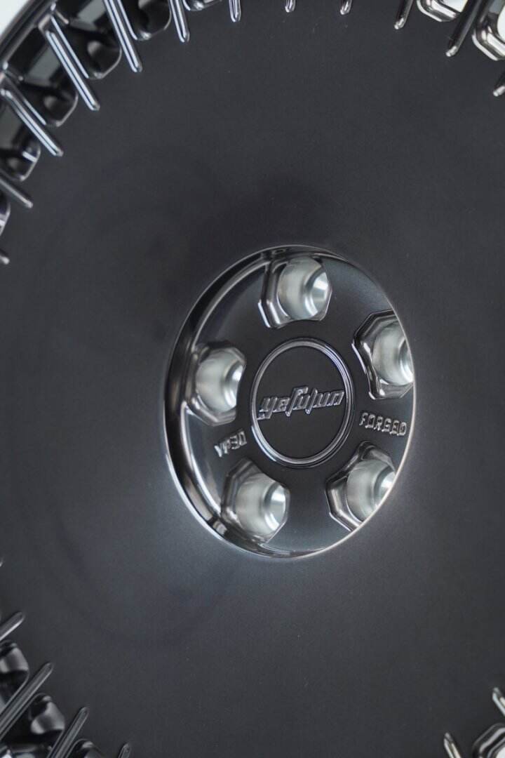 Hebei Zhihu lightweight high-quality forged wheel hubs Luminescent gold car wheel hubs Suitable for Audi Mercedes-Benz Porsche factory