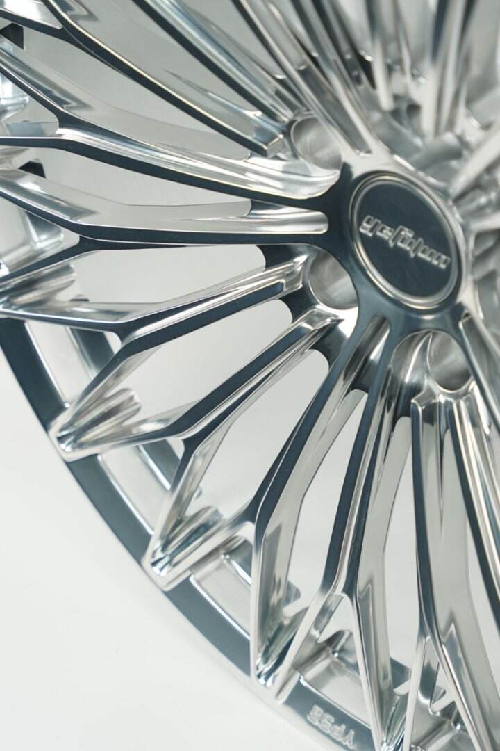 Hebei Zhi Hub Customizable lightweight high-quality forged wheels 16-24 inch Silver color can be customized color For BMW Mercedes-Benz Porsche supplier