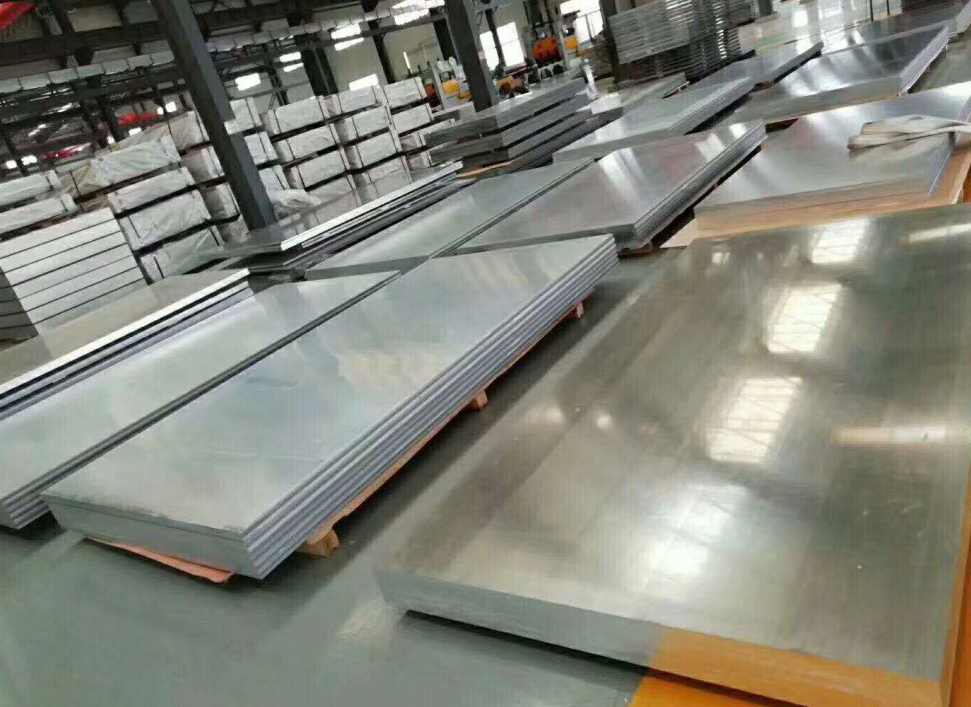 Jaká tloušťka plechu z nerezové oceli je ideální pro zařízení v potravinářském průmyslu?