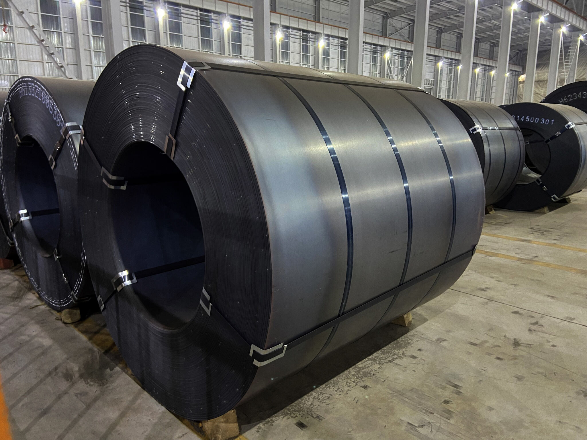 What Are the Common Applications of Carbon Steel Coils?