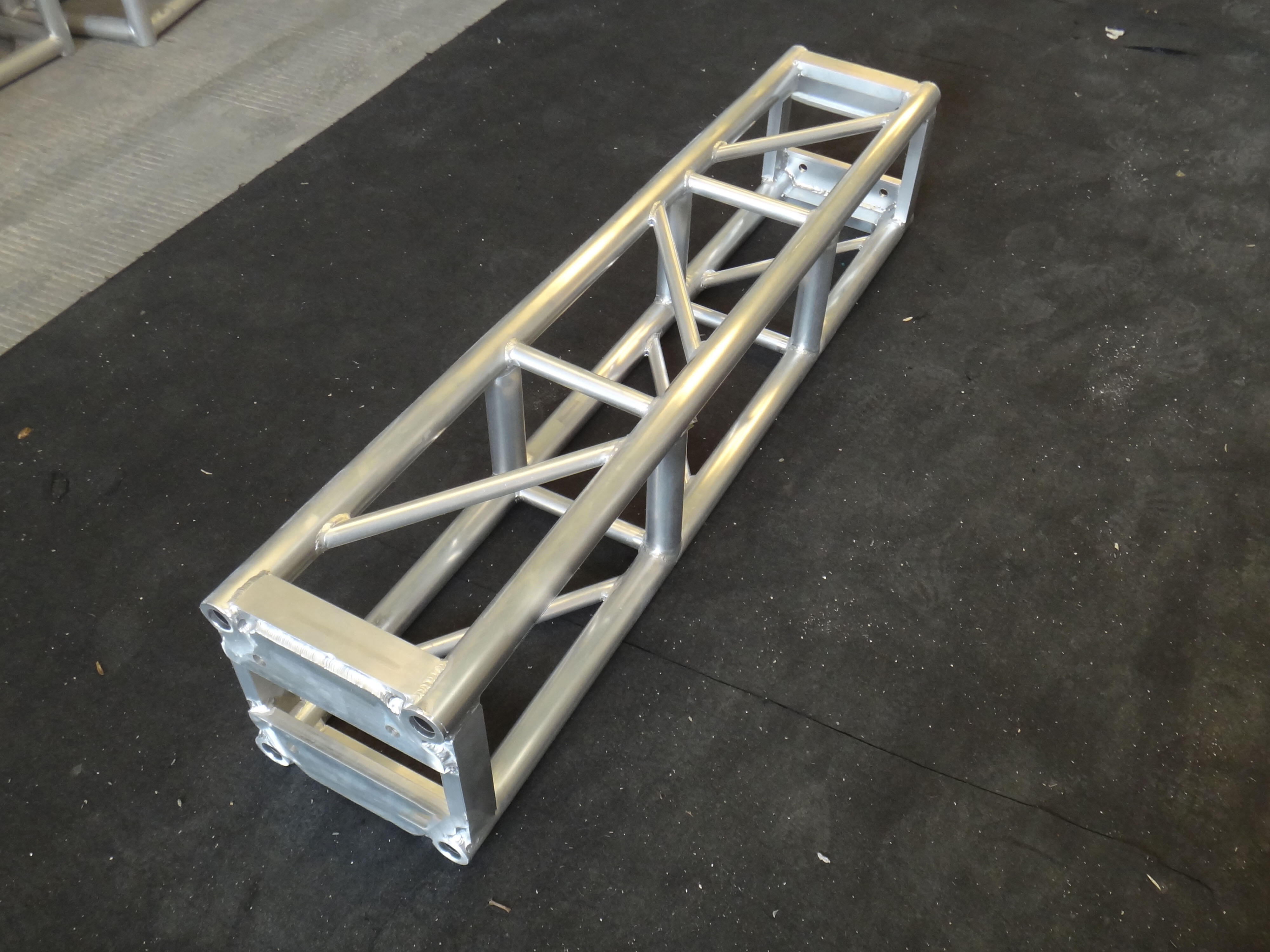 china obstacle supplier 4 ft bolt 12 inch professional box truss segment  3mm wall-4