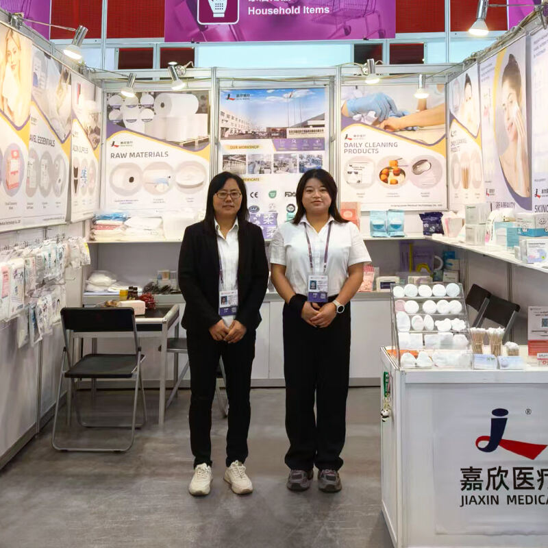 JIAXIN MEDICAL представља иновативне производе за свакодневну негу на другој фази Кантонске сајме 2025.