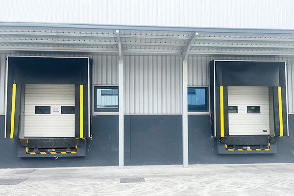 Abris de quai : La base d'un quai de chargement efficace