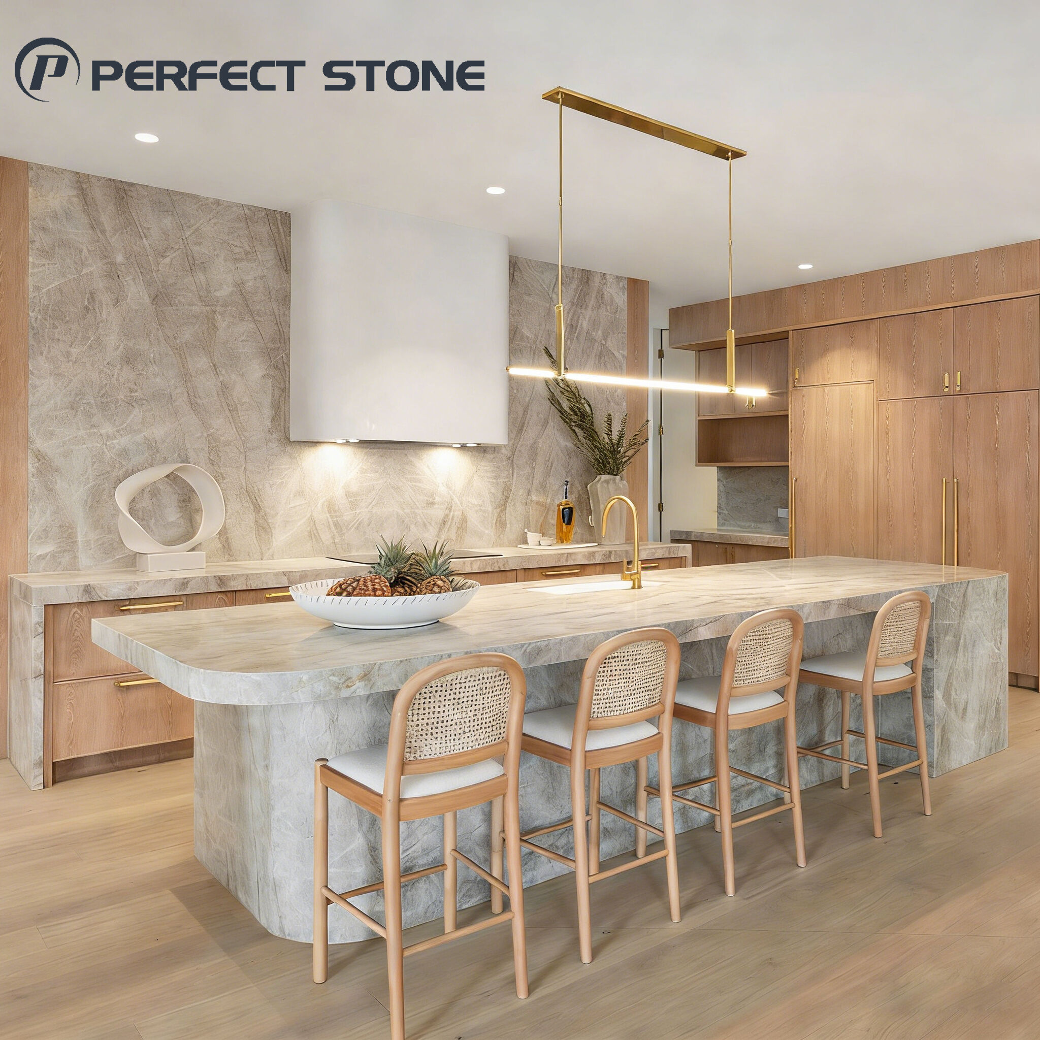 میز آشپزخانه از کوارتزیت طبیعی تاج محل برند PerfectStone برای پروژه‌های ویلا و هتل لوکس در منطقه لانگ آیلند