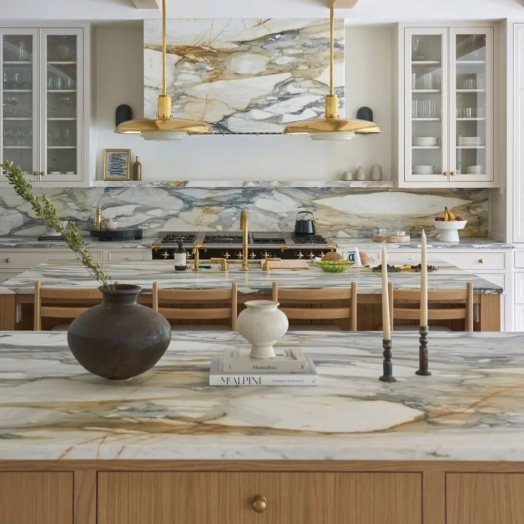 luxury calacatta gold marble (3).jpg