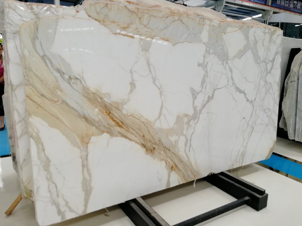Why Calacatta Gold Marble Is the Ultimate Choice for Australian Luxury Bathrooms?