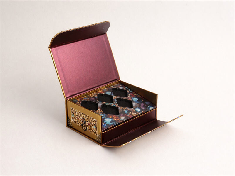 Custom Vintage Eyeshadow Gift Box with Magnetic Closure and Drawer Design
