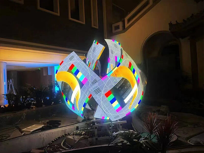 Navigating Spaces: Shaped LED Screens Enhancing Transportation Hubs