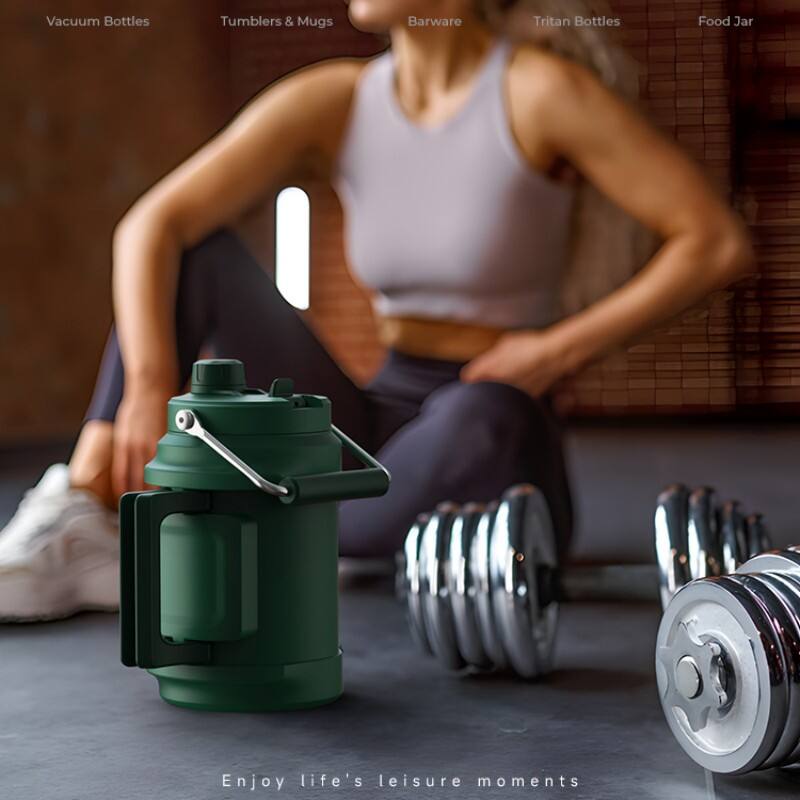 Wild Trekker Gallon Jug 2-In-1 Lid