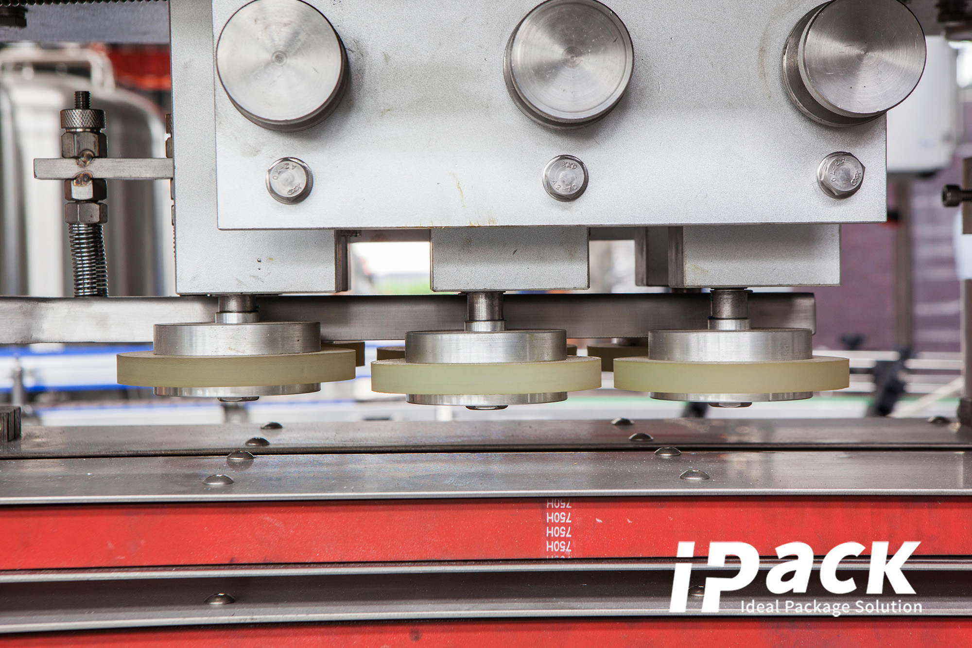 Boost Efficiency and Consistency with Servo-Driven Oil Filling Machines