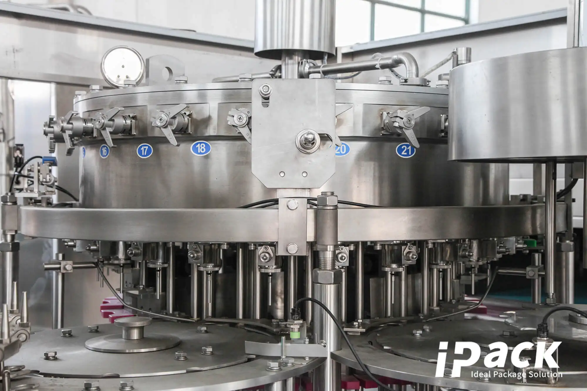 Maintenance Tips to Keep Your Carbonated Drink Filling Machine Running Smoothly