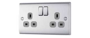 حماية متقدمة بتقييم تصنيف IP للبيئات القاسية في الشرق الأوسط