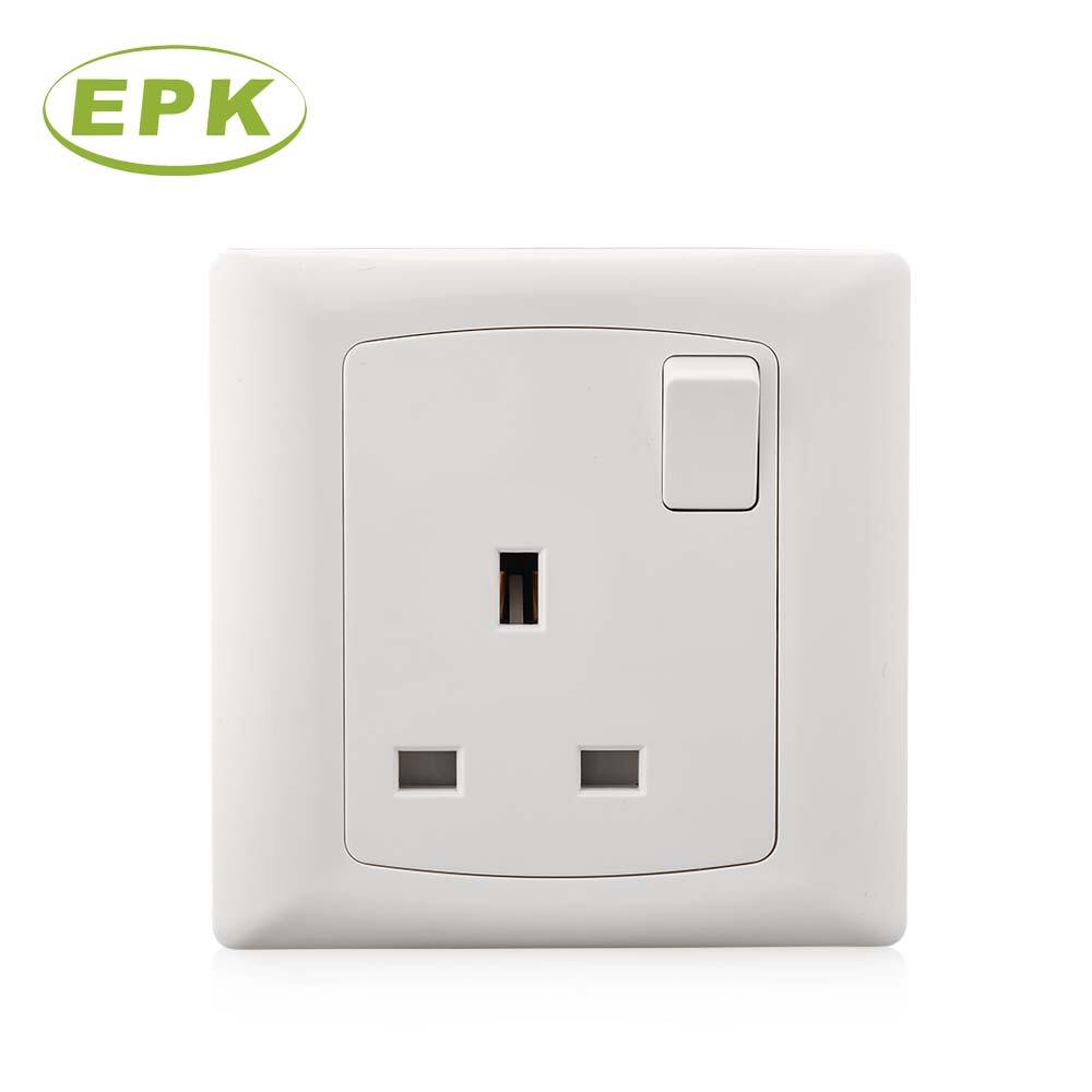 Alpha Series 13A Switched Wall Socket – Single Gang BS 1363 Standard Outlet, 86mm x 86mm PC Panel, 250V, High-Durability (≥15,000 Cycles)