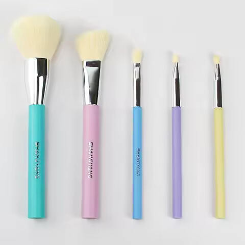 New 4Pcs Makeup Brush Set Cosmetic Beauty Kit Mini Professional Rainbow Makeup Brush Organizer