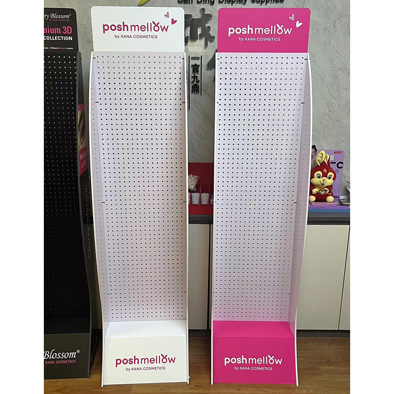 How to Choose the Right Plastic Display Stand for Your Budget