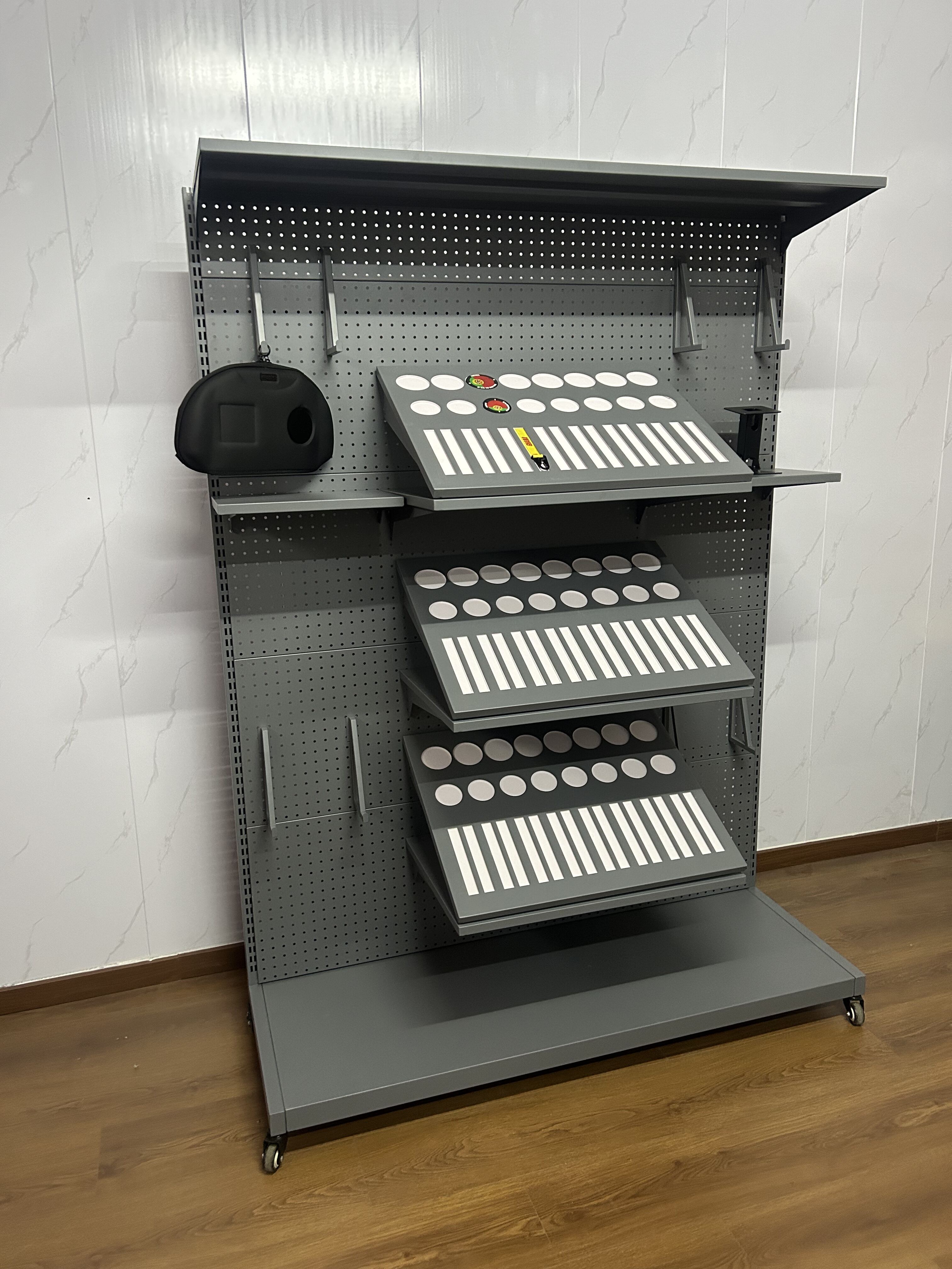 تحسين تجربة العملاء وأداء المبيعات