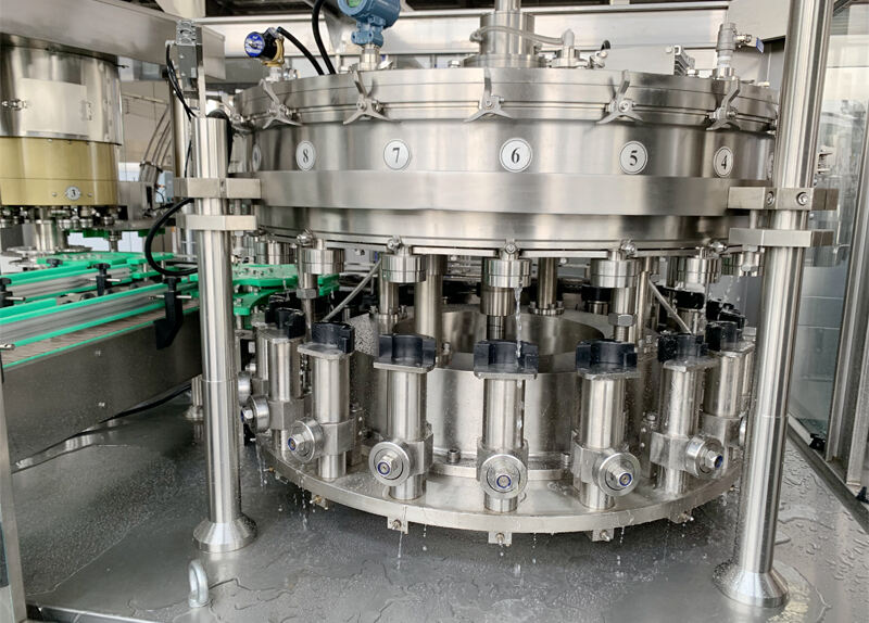 2，Can-filling-machine.jpg