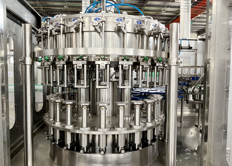 Machine de remplissage automatique pour boissons gazeuses