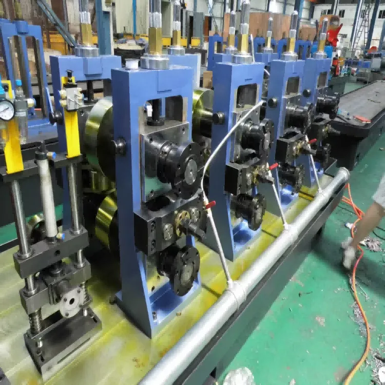 Advantages of Using an ERW Pipe Making Machine