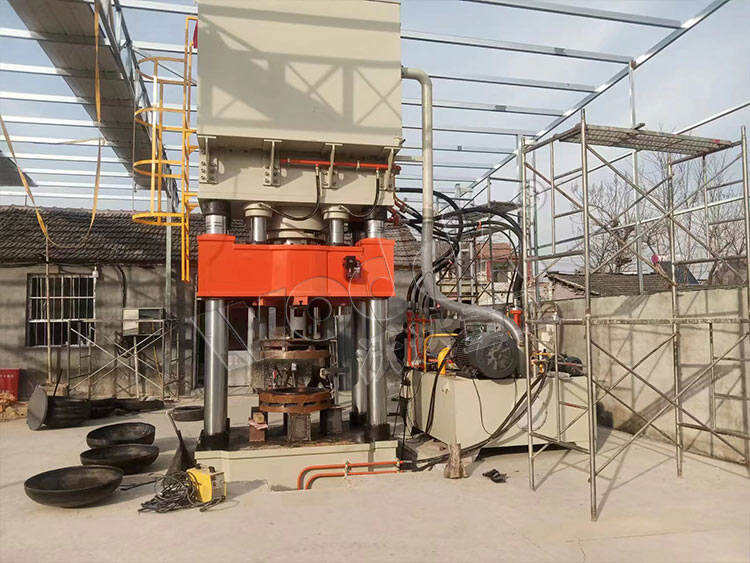 800-ton head stretching machine customer site