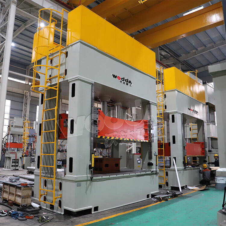 Two 315-ton frame hydraulic presses