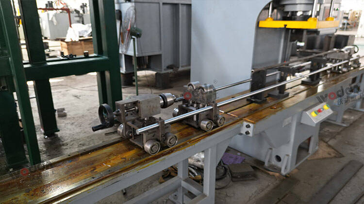 100 ton hydraulic straightening press details