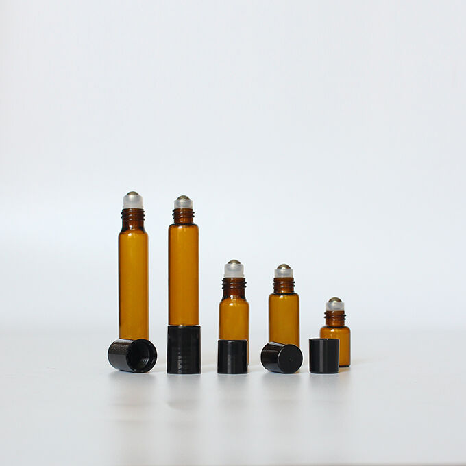 Hvad er de mest almindelige anvendelsesområder for mørke glasrulleflasker i detailhandlen?