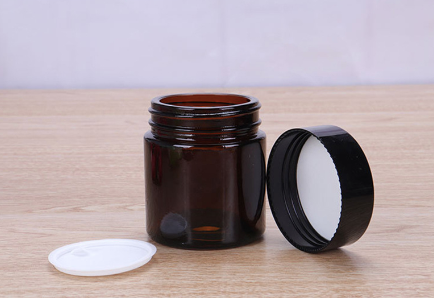 What Makes Glass Jar Containers a Sustainable Choice for Packaging?