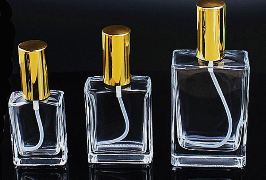 How Beautiful Perfume Bottles Enhance Brand Identity and Customer Experience
