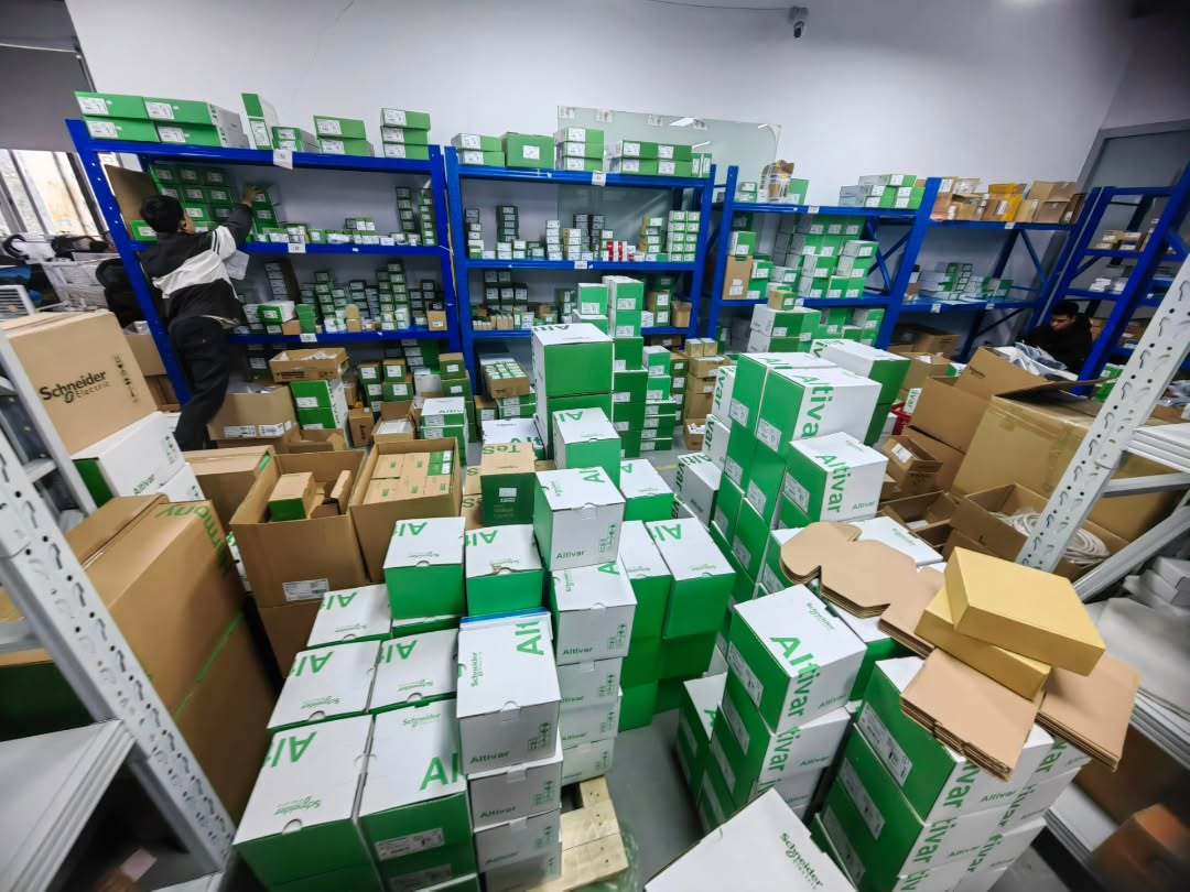 Jak vybrat správné zařízení pro automatizovanou kontrolu pro vaši firmu