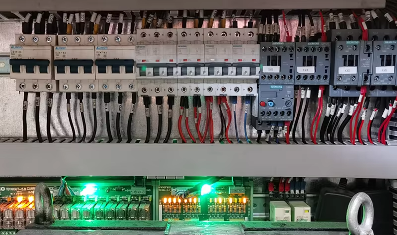 install good-quality Siemens and Schneider electrical parts