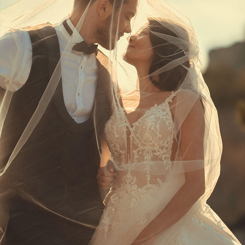 What To Wear Under Your Wedding Dress  Advice From A Lingerie Expert